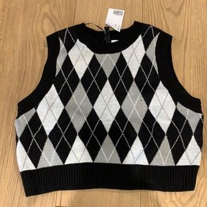 Brand New with Tags sweater vest from H&M.